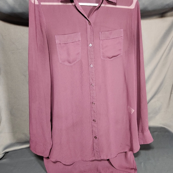 Express tunic sheer chiffon soft burgundy tunic top with cuffed sleeves and tabs - Picture 5 of 6